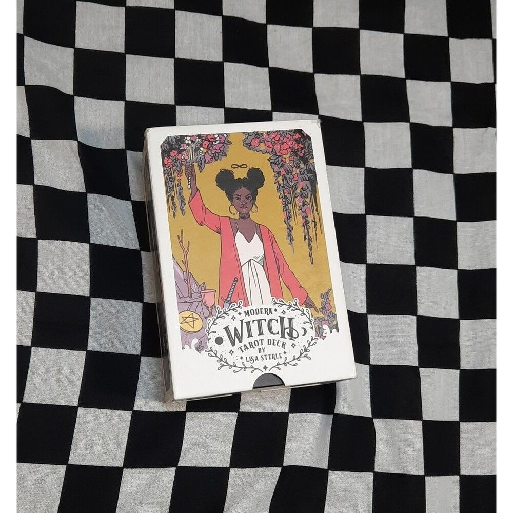 Modern Witch Tarot Deck by Lisa Sterle